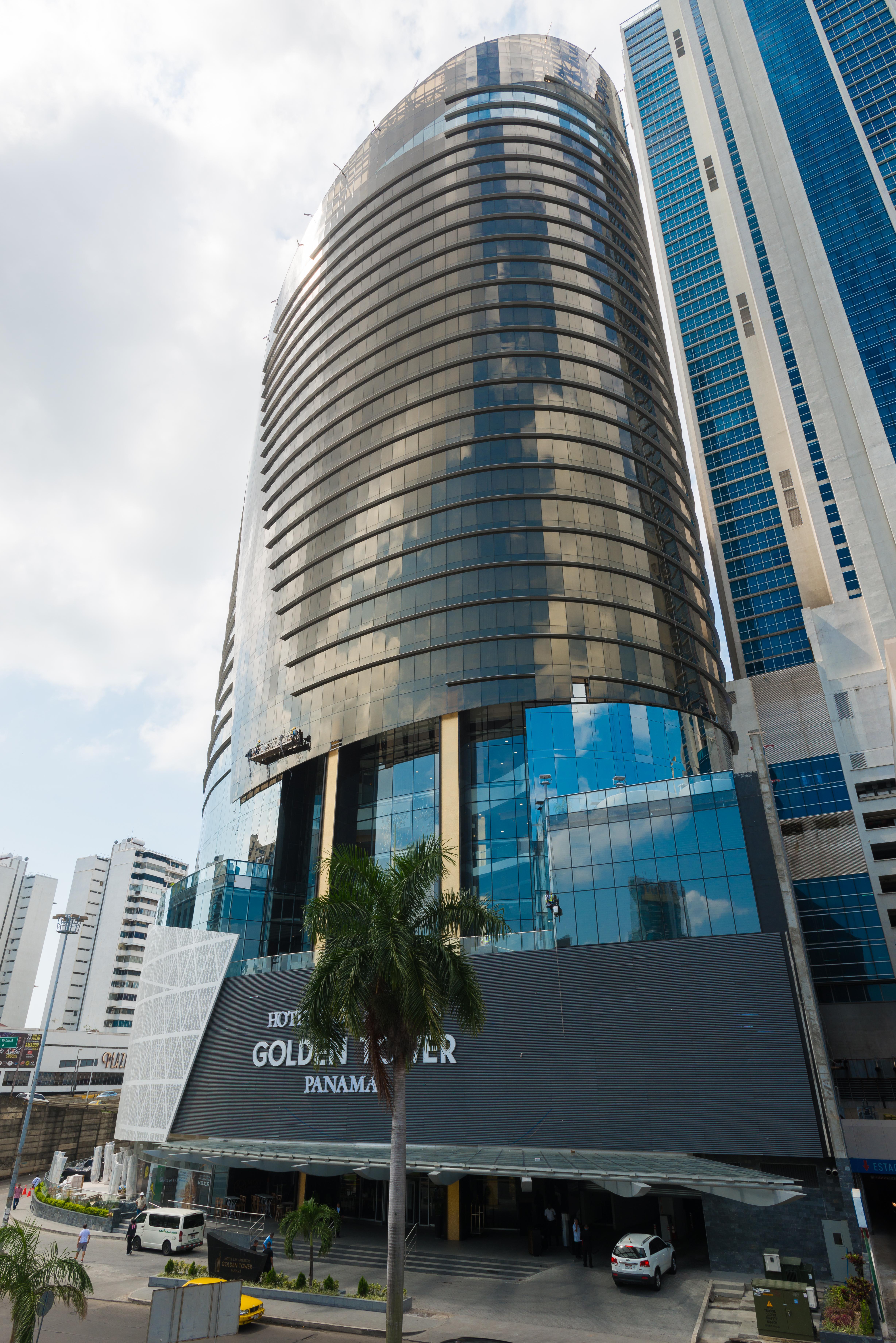 Hotel Las Americas Golden Tower Panama Exteriör bild The building's facade