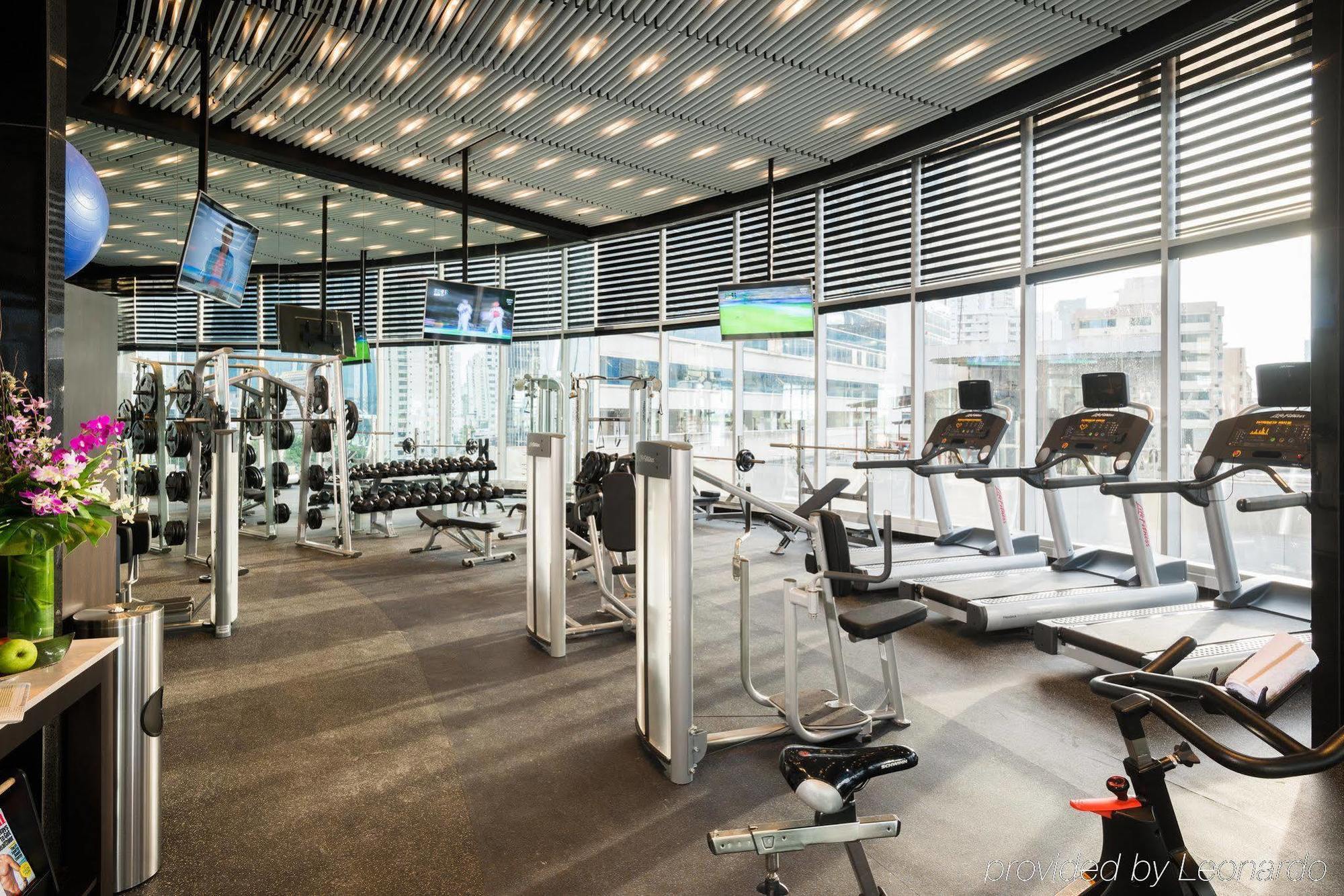 Hotel Las Americas Golden Tower Panama Exteriör bild 3D rendering of a gym